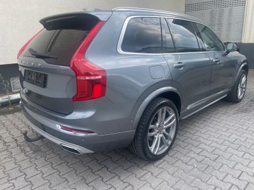 Volvo XC90 - 4