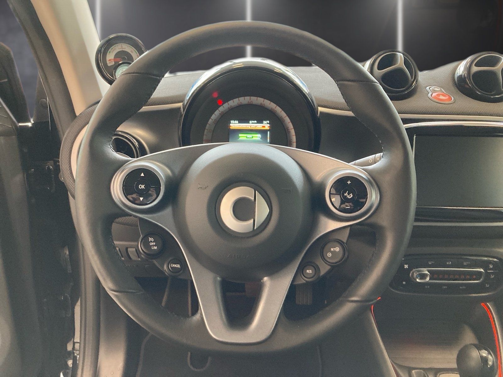 Fahrzeugabbildung Smart smart EQ cabrio Exclusive*Led*Kamera*22kW*CarPl*