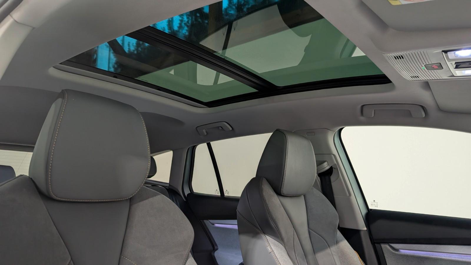 Skoda Enyaq 80 Lounge ACC*HUD*KAM*PANO*MEMO*W-PUMPE
