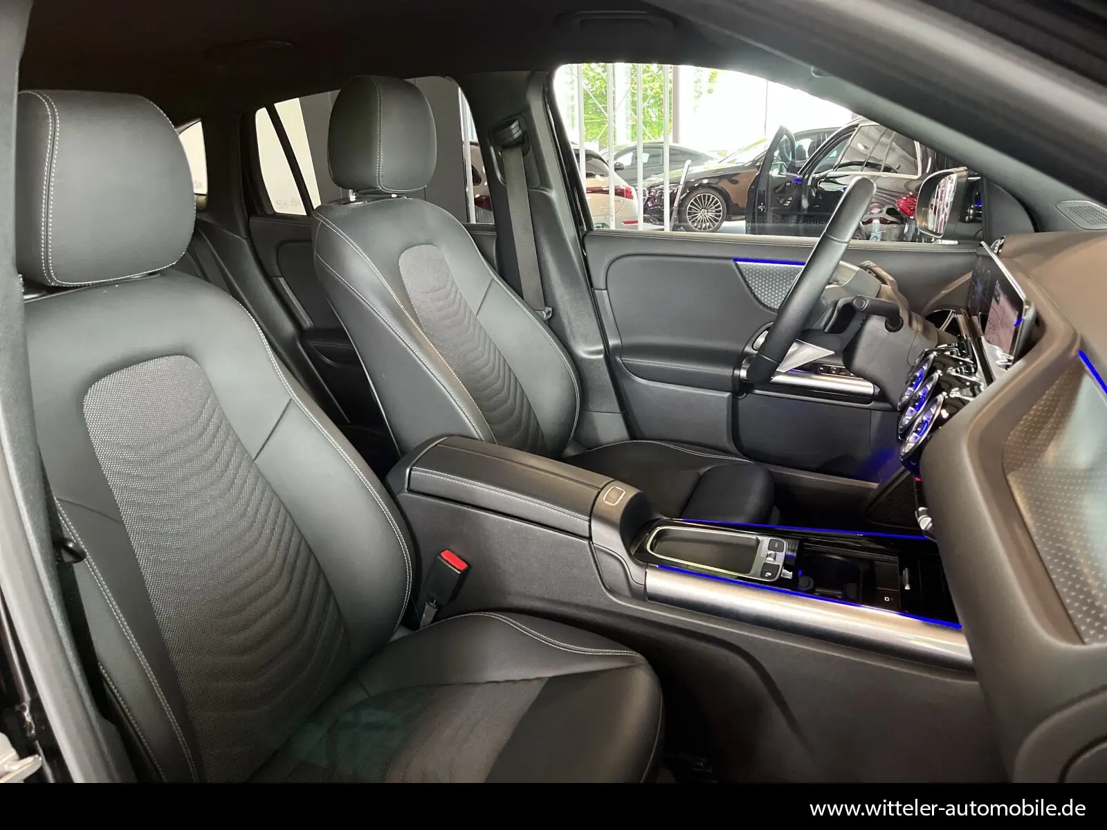 Mercedes-Benz GLA Progressive LED/AHK/KEYLESS/Rückfahrkam., миниатюра 16