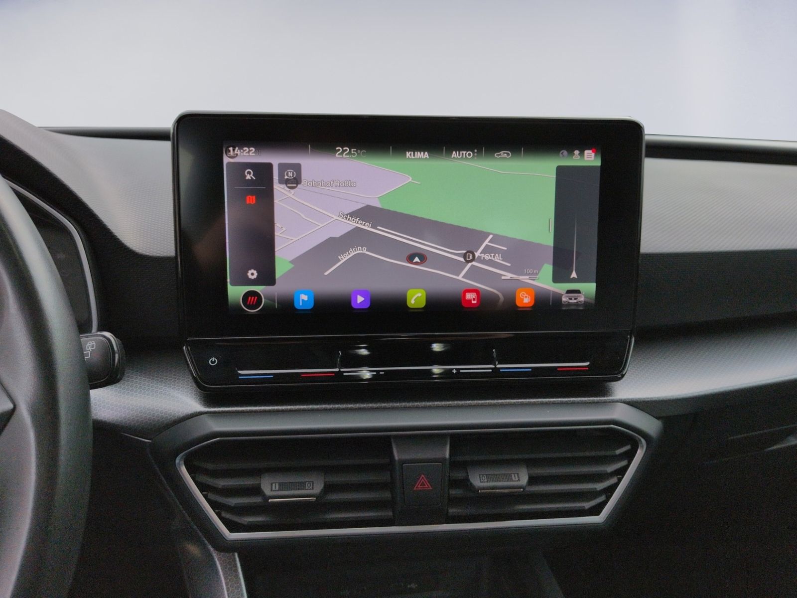 Leon SP 2.0 TDI DSG Style NAVI+AHK+GRA+LED