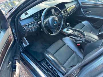 BMW 520 - 9