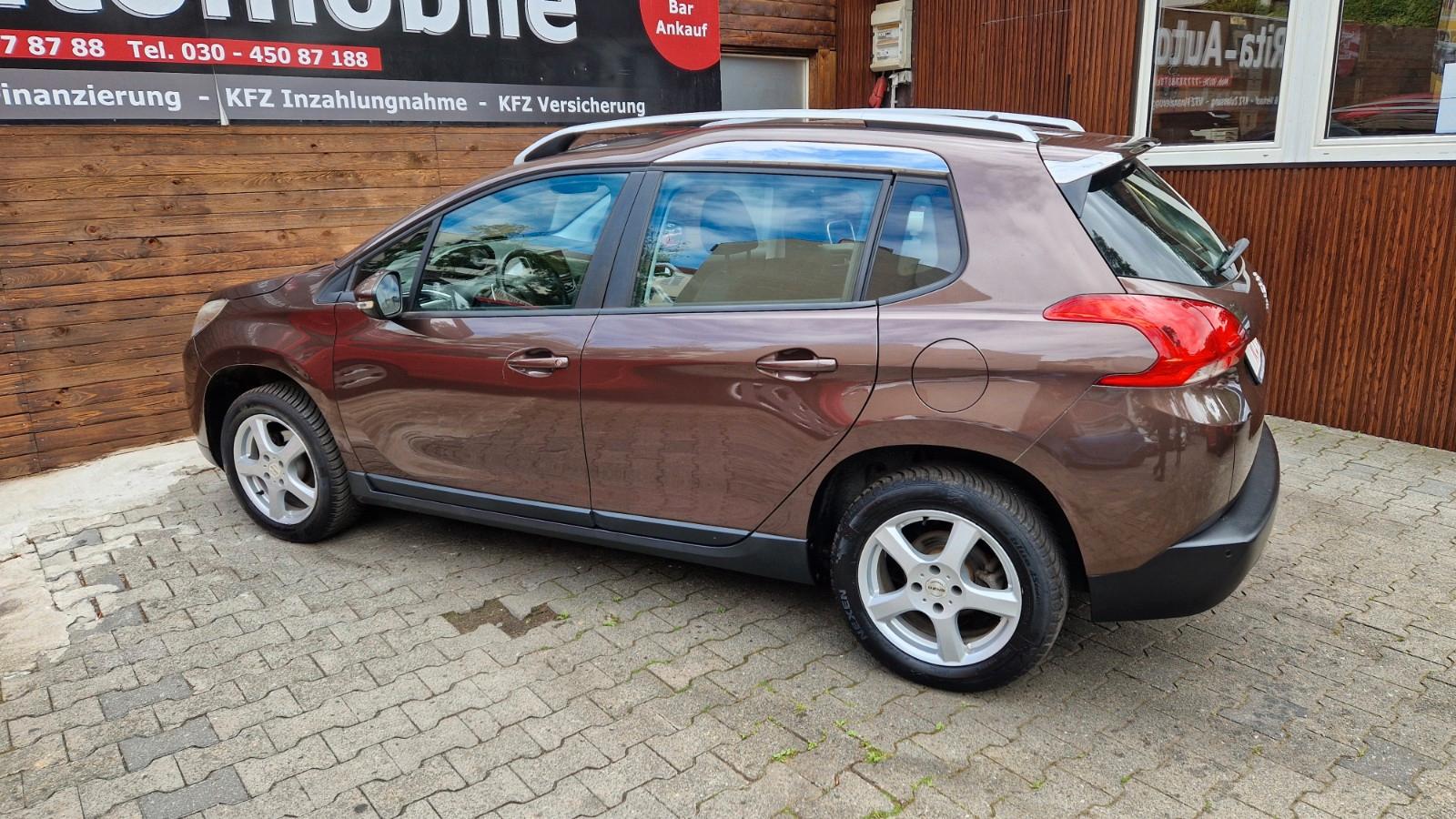Peugeot 2008 Automatik, Start-Stop, PDC, SHZ, Tempomat