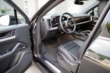 Porsche Cayenne*21",Luft,ACC,BOSE,Pano,Beifahrerdisplay*