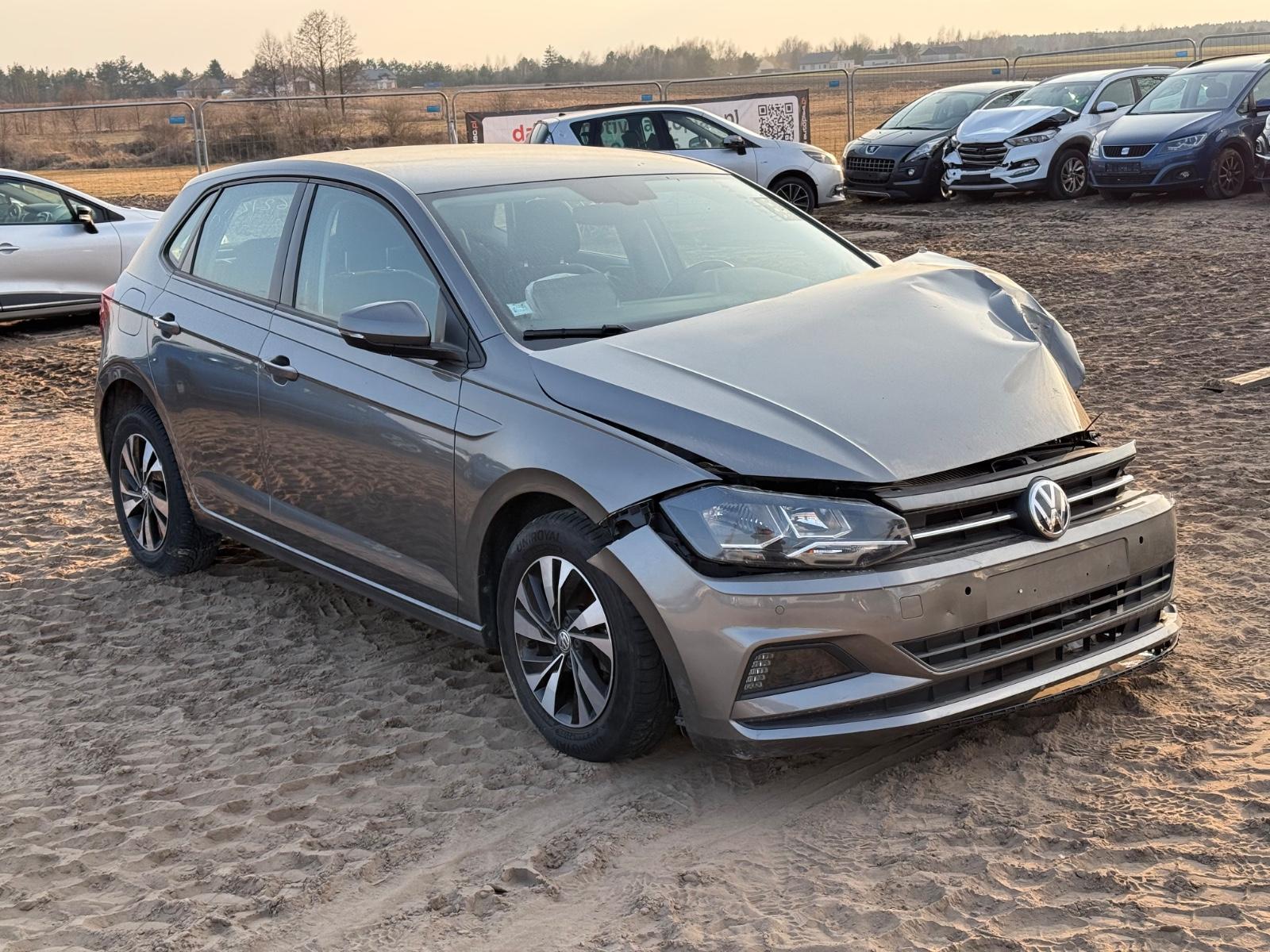 Volkswagen Polo VI Comfortline