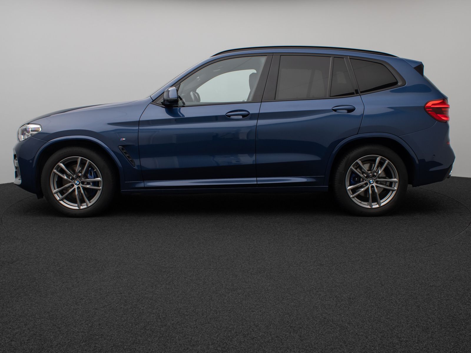 Fahrzeugabbildung BMW X3 xD30d M Sport HUD Kamera DAB Alarm AHK 19Zoll