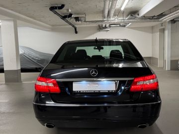 Mercedes E 350 - 6