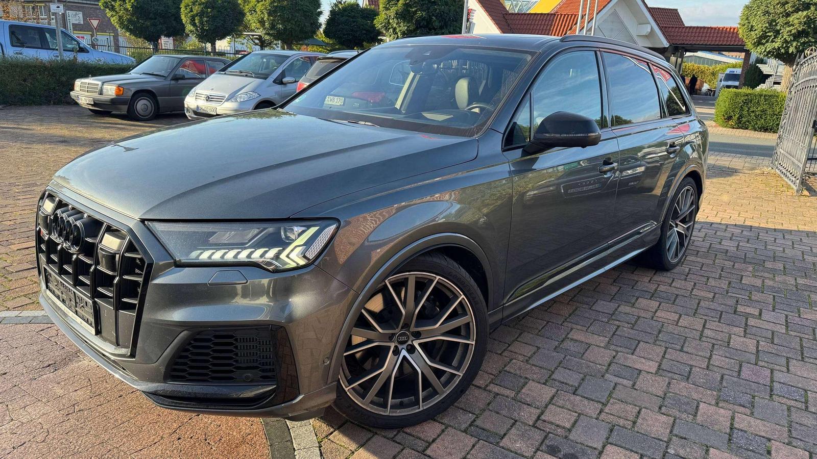 Audi SQ7 4.0 TDI quattro B&O Softcl. NACHTSICHT,LASER