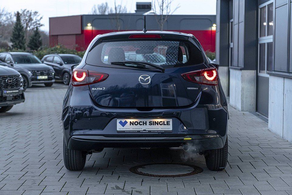 Fahrzeugabbildung Mazda 2 1.5i 90PS CENTER CONV
