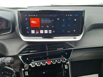 Peugeot 2008 Allure PT 130 EAT8 Carplay+SHZ+PDC+LED+LM