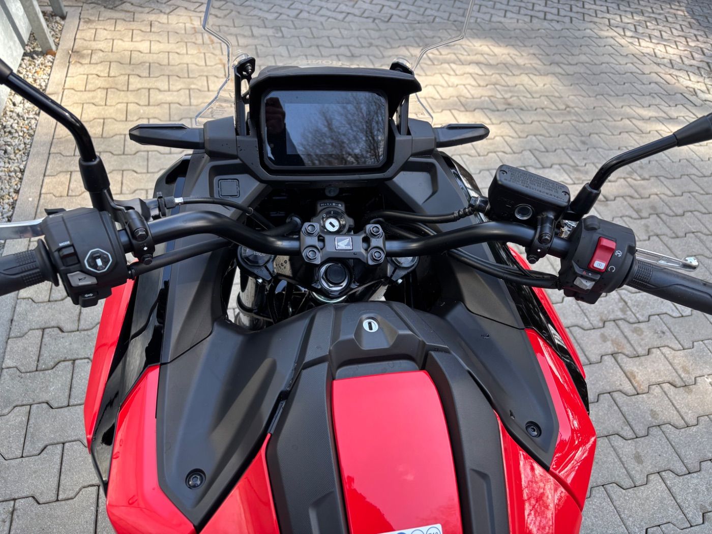 Fahrzeugabbildung Honda NC 750 X A 2025 Hauptständer
