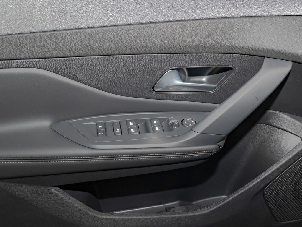 Peugeot 308 - Bild 10