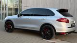 Porsche Cayenne Turbo/BOSE 22 ZOLL - Porsche Cayenne aus 2011: Turbo