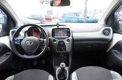 Fahrzeugabbildung Toyota Aygo AYGO x-play touch Kamera Klima Tempomat