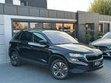 Skoda Karoq Tour Aut.*LED*Kamera*ACC*AHK*AppleCarPlay* - gebrauchte Skoda Karoq aus dem Jahr 2023
