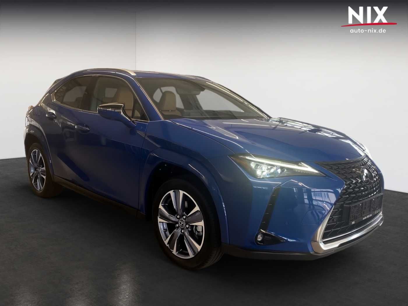 Lexus UX 300e Entry + Luxury-Paket + HUD imagem 2