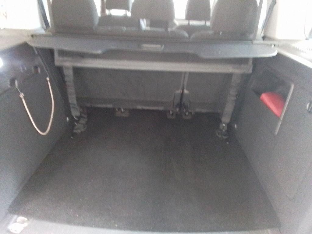 Fahrzeugabbildung Volkswagen Caddy 2.0 TDI DAB Digital-Cockpit  Navi Kamera