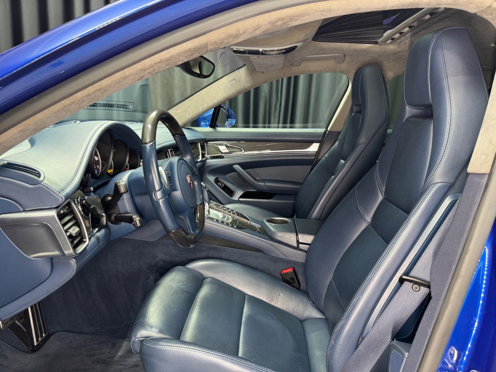 Fahrzeugabbildung Porsche Panamera Turbo|CERAMIC|CARBON|1.HAND|EXCLUSIVE|