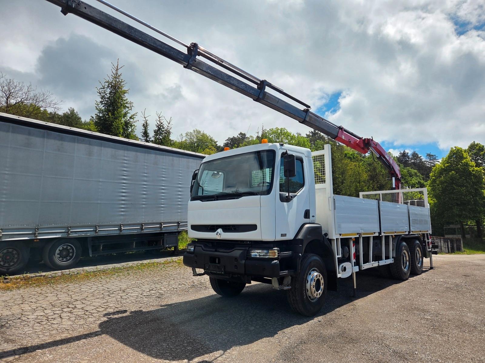Renault KERAX 370 dCi 6x4 + crane FASSI 190 radio contro