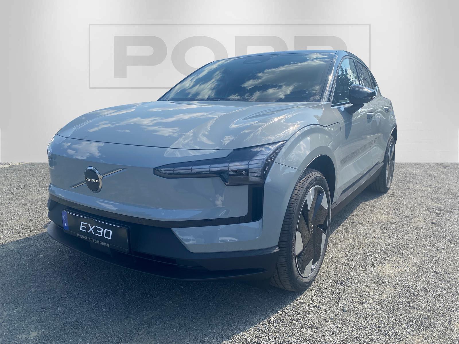 Volvo EX30 Twin Motor AWD Plus 19" ACC LHZ SHZ