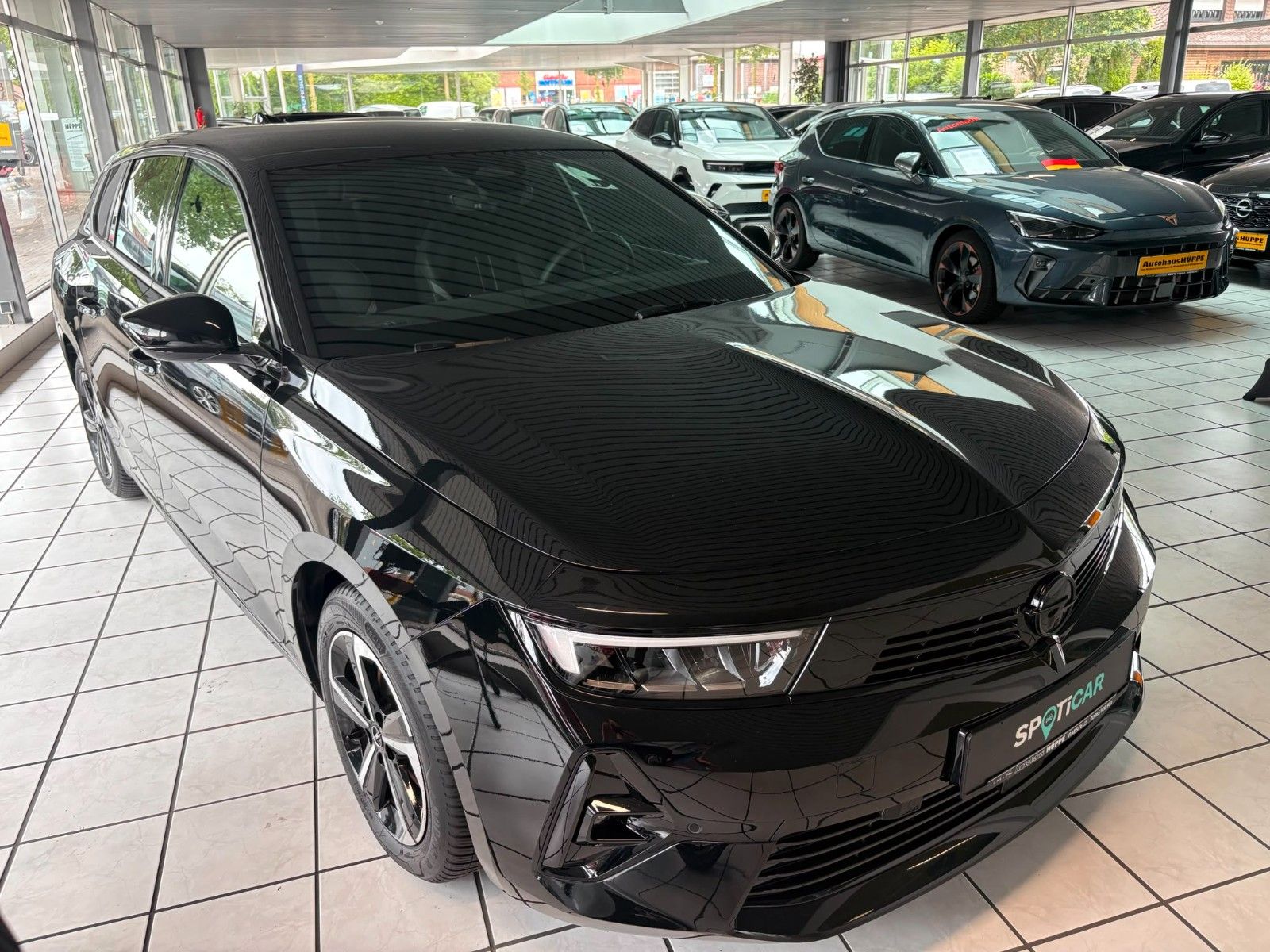 Opel Astra L Sports Tourer GS Automatik mit Navi imagem 3