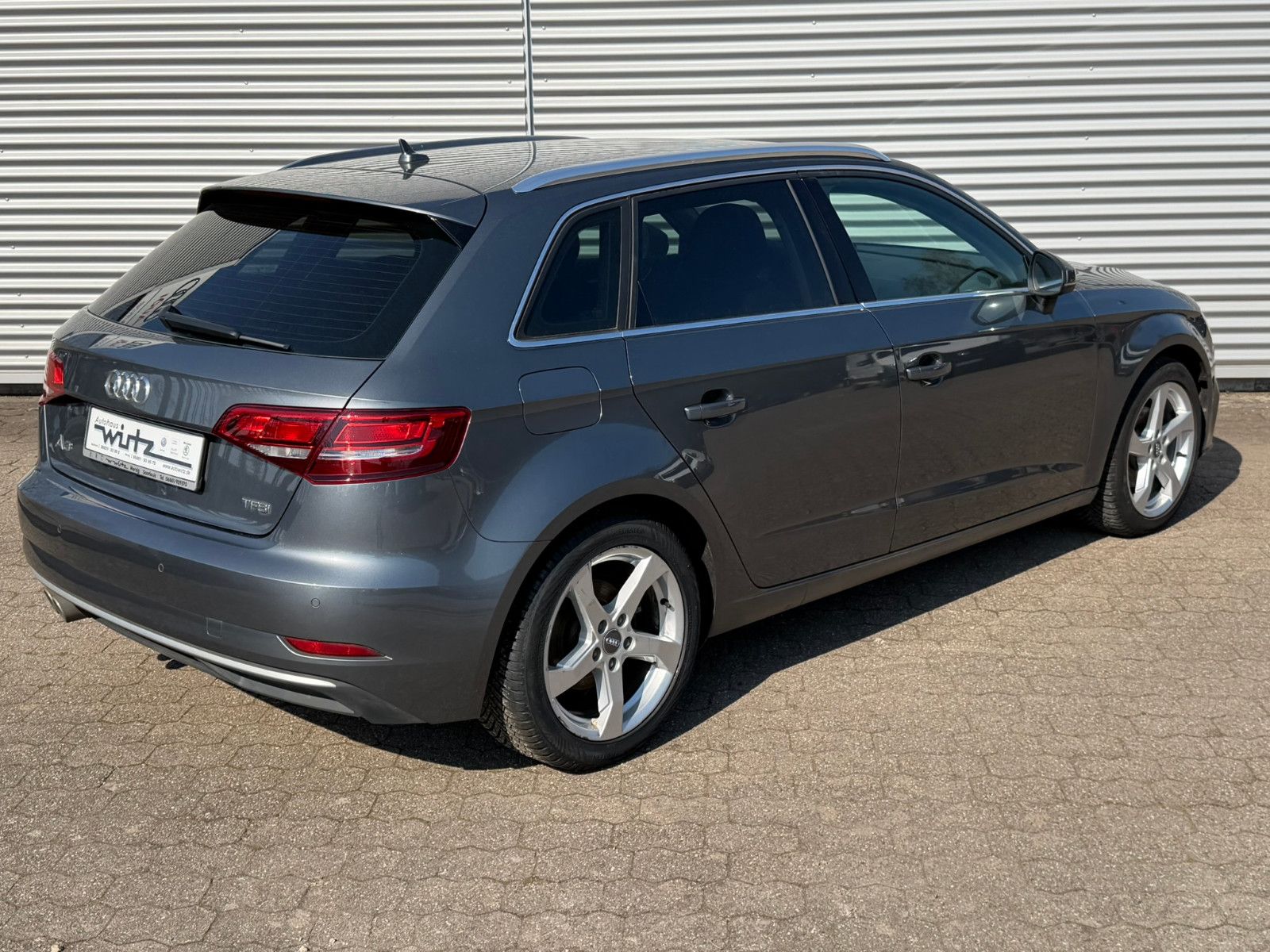 Fahrzeugabbildung Audi A3 Sportback sport
