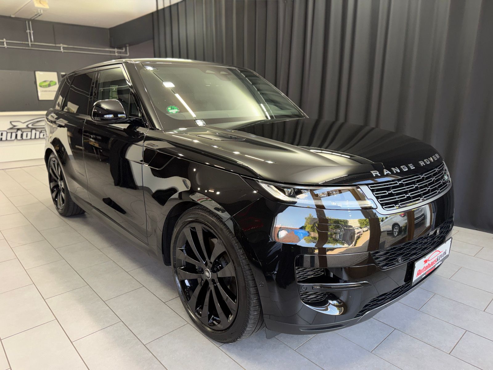Fahrzeugabbildung Land Rover Range Rover Sport S Hybrid |MERIDIAN|360°|LUFT
