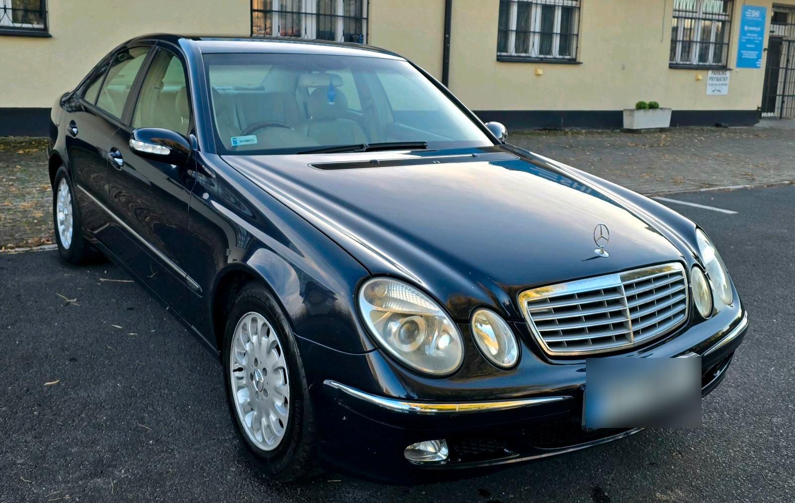 Mercedes-Benz E 200