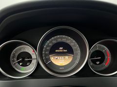 MERCEDES-BENZ C 220 T CDI / DESIGNO / HARMAN KARDON/ AUTOM./ MERCEDES-BENZ C 220 T CDI / DESIGNO / HARMAN KARDON/ AUTOM./