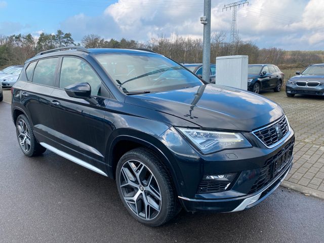 Seat Ateca FR-4Drive/Navi/Panorama/Leder/Kamera/360°