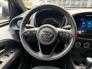 Toyota Aygo (X) - 12