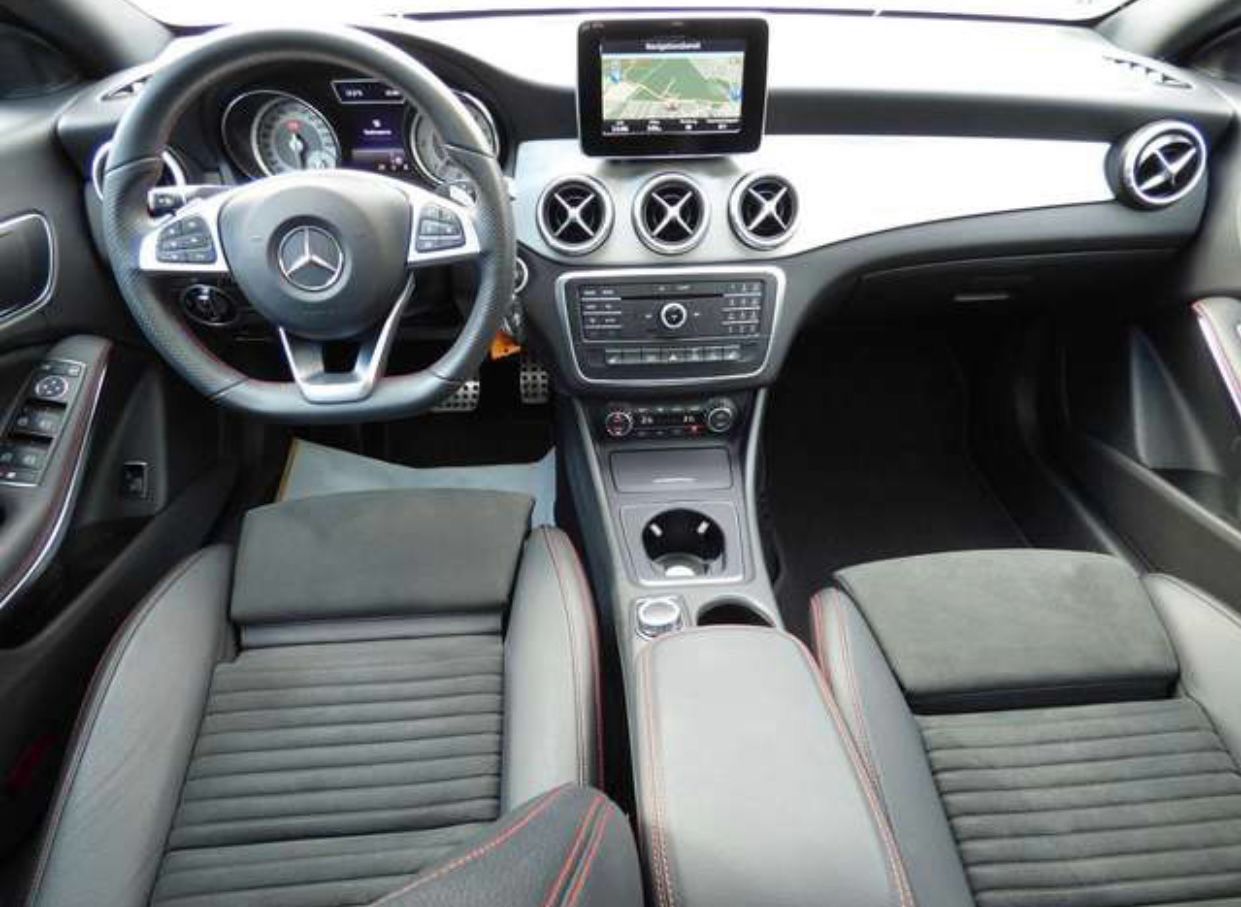 MERCEDES-BENZ CLA 220 CDI 4MATIC DCT AMG Line AMG Line