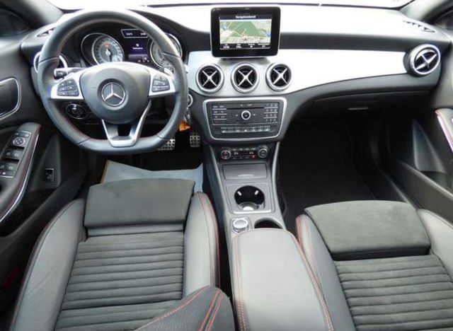 MERCEDES-BENZ CLA 220 CDI 4MATIC DCT AMG Line AMG Line