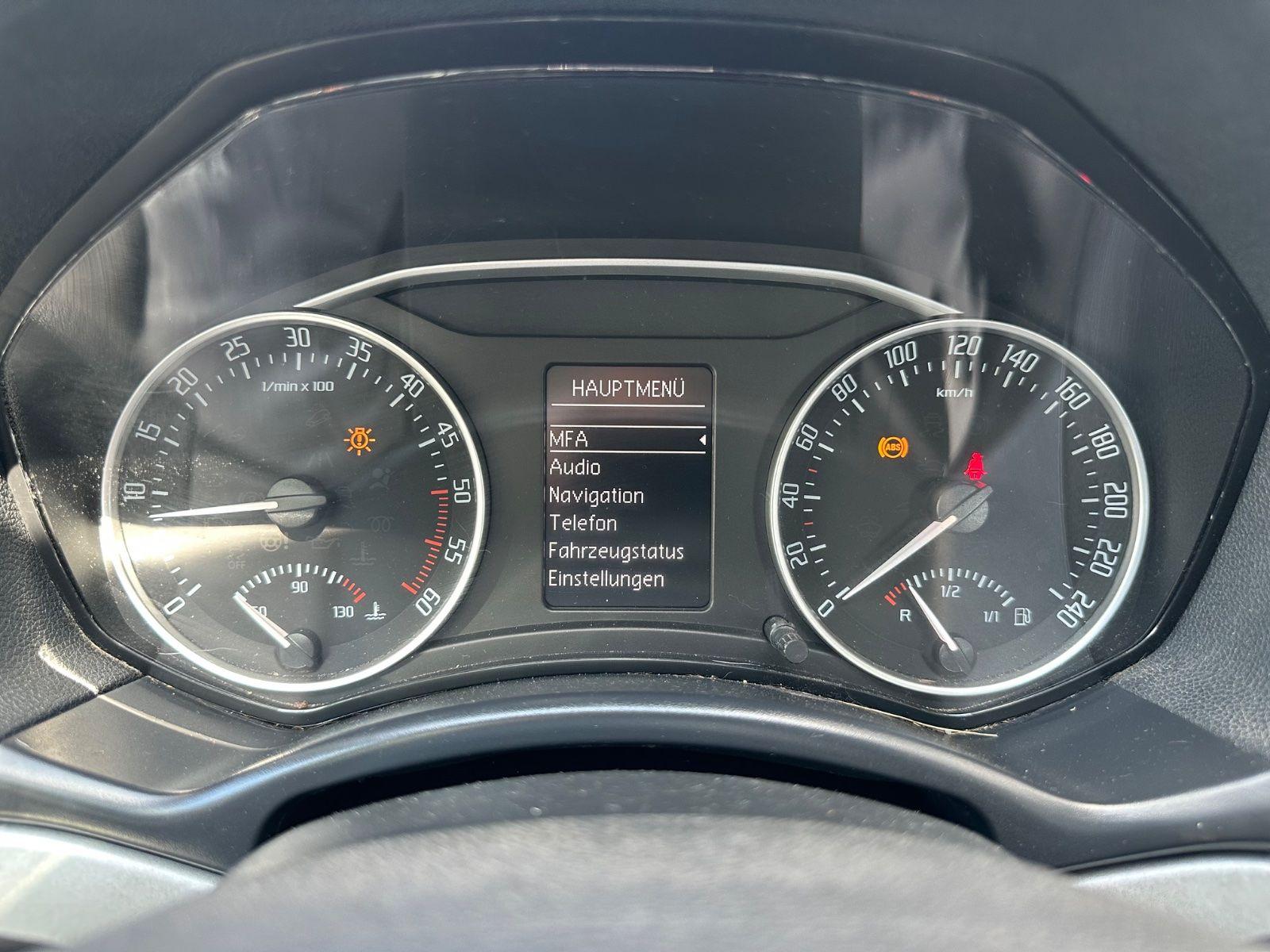 Skoda Octavia 2012 — photo 15