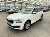 Skoda Kamiq 1.0 TSI Active  DSG|LED|CarPlay - Skoda Kamiq Active mit Benzin-Antrieb