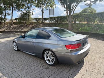 BMW 330 - 5
