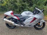 Suzuki GSX 1300 Hayabusa Neuzustand - Offers matching your search criteria