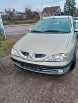 Renault Megane.Baujahe 2001.Benzin.1,6 Mot... - gebrauchte Renault Megane aus dem Jahr 2001