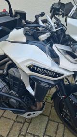 Triumph Tiger 1200 - TRIUMPH 1200