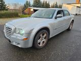 Chrysler 300C 2.7L Limousine - Chrysler 300C: 2.7