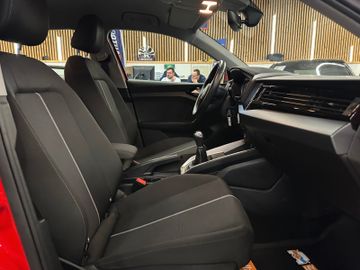 Audi A1 Sportback 30 TFSI *2. Hand*Klima*SHZ*BT*PDC*