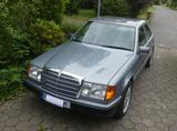 Mercedes-Benz 230 E / W124 - Mercedes-Benz W124