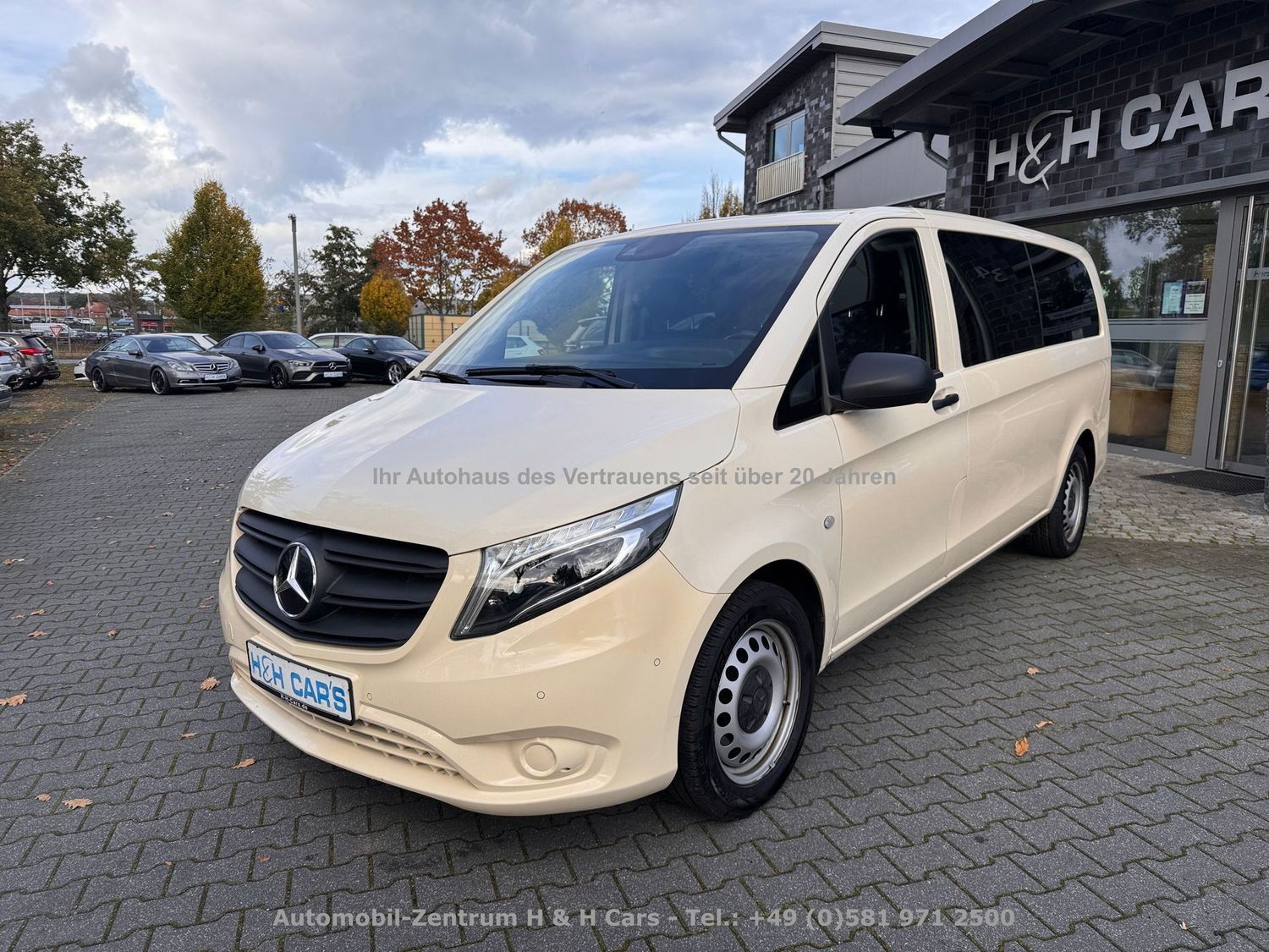 MERCEDES-BENZ Vito Tourer 114 CDI Pro extralang Leder Kamera N