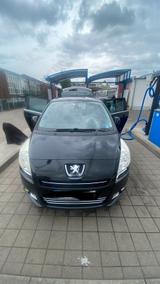 Peugeot 5008, Baujahr 2010, Diesel  TÜV neu - gebrauchte Peugeot 5008 aus dem Jahr 2009