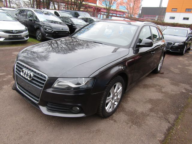 Audi A4 Avant Attraction 2.0 TFSI AUTOMATIK Leder