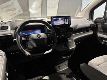 Fotografie des Opel Combo Electric E 50kWh GS