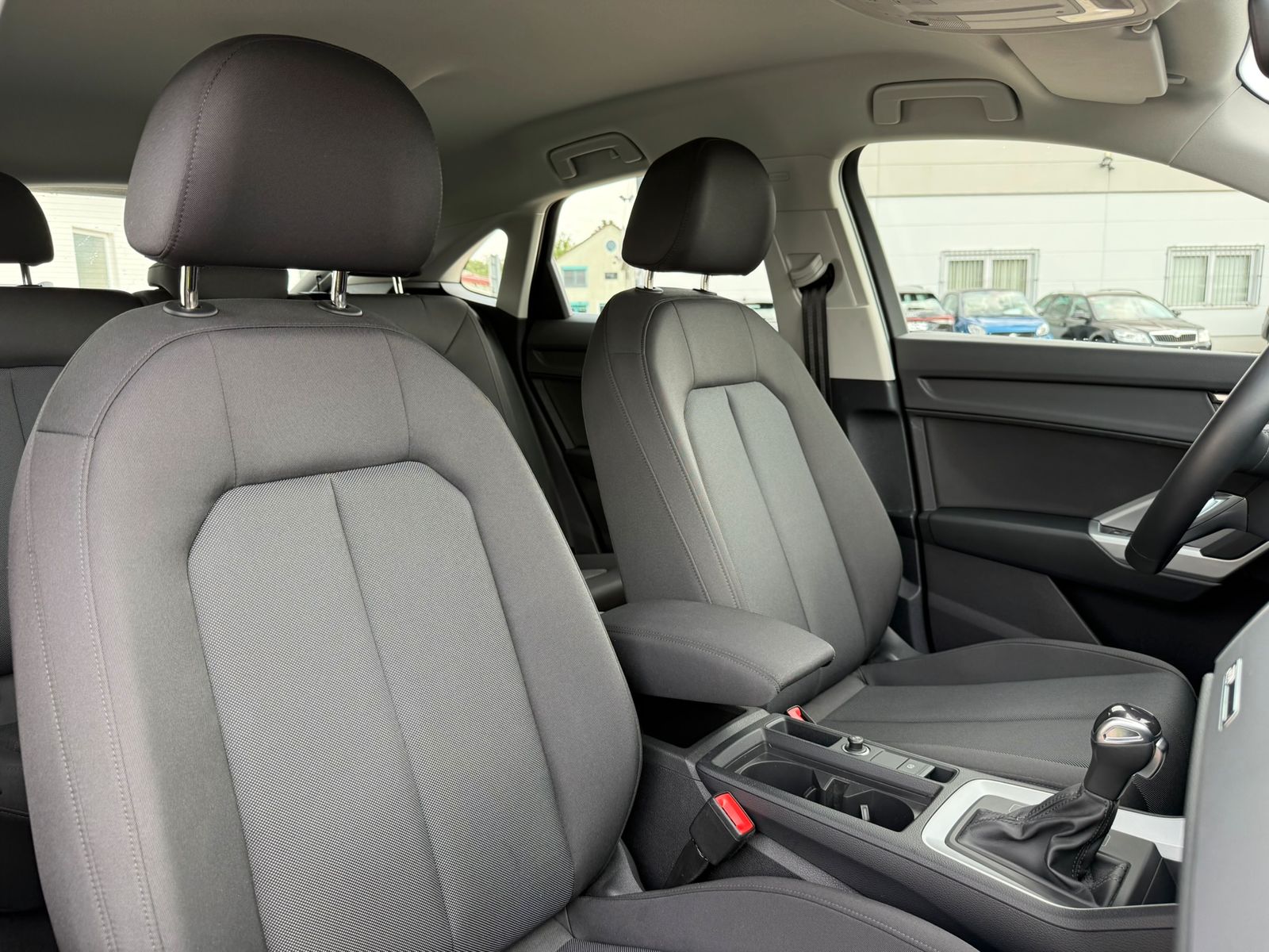 Audi Q3 Spb. S line 45 TFSIe ACC eHECK LED NAVI foto 18