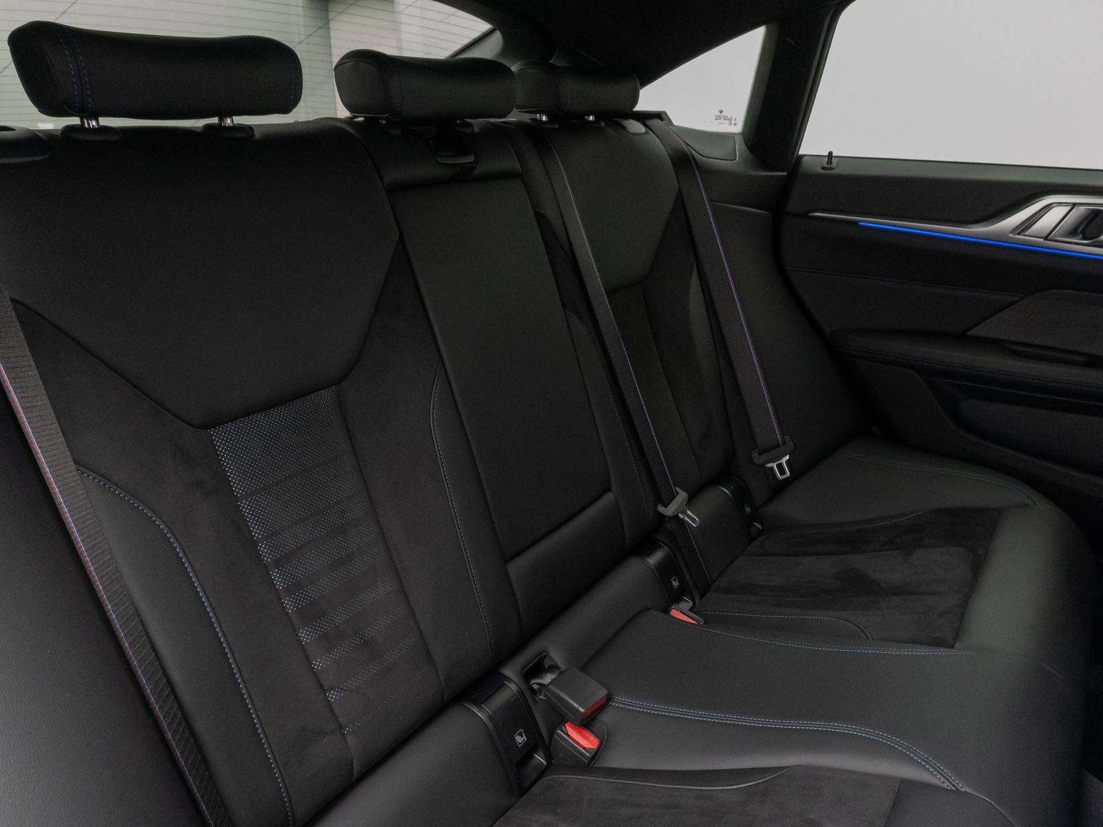 Fahrzeugabbildung BMW 430i GC xD M Sport Kamera Laser DAB H/K Komfort