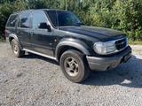 Ford Explorer 4.0 V6 Highclass - gebrauchte Ford Explorer aus dem Jahr 2000