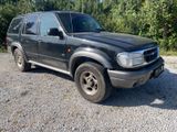 Ford Explorer 4.0 V6 Highclass - Ford Explorer aus 2000